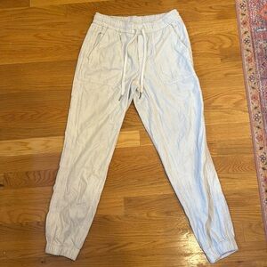 White Patterned Athleta Farallon Joggers | Size 2